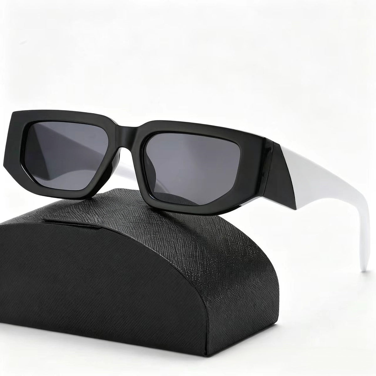 Fashionable and casual versatile blackout sunglasses E1417