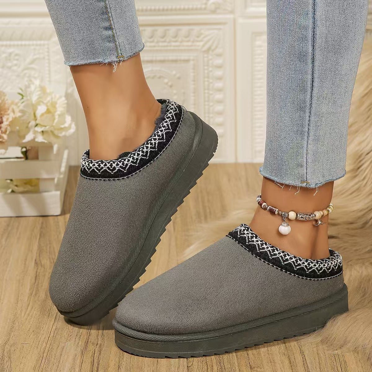 Classic Thick Half Top Shoes   E112