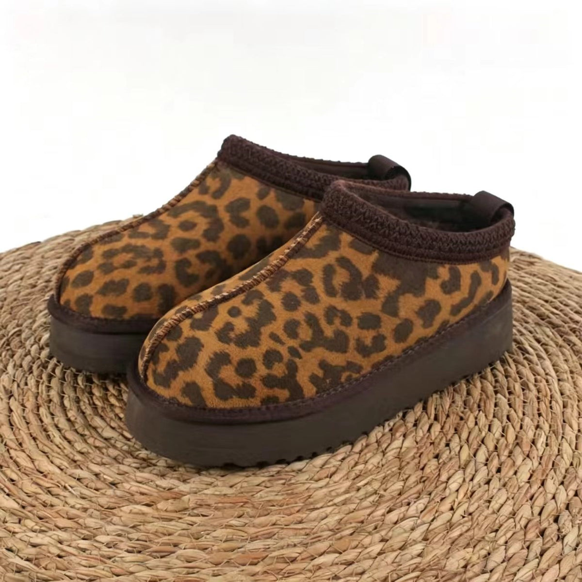 Thick soled popular cotton shoes  E5247