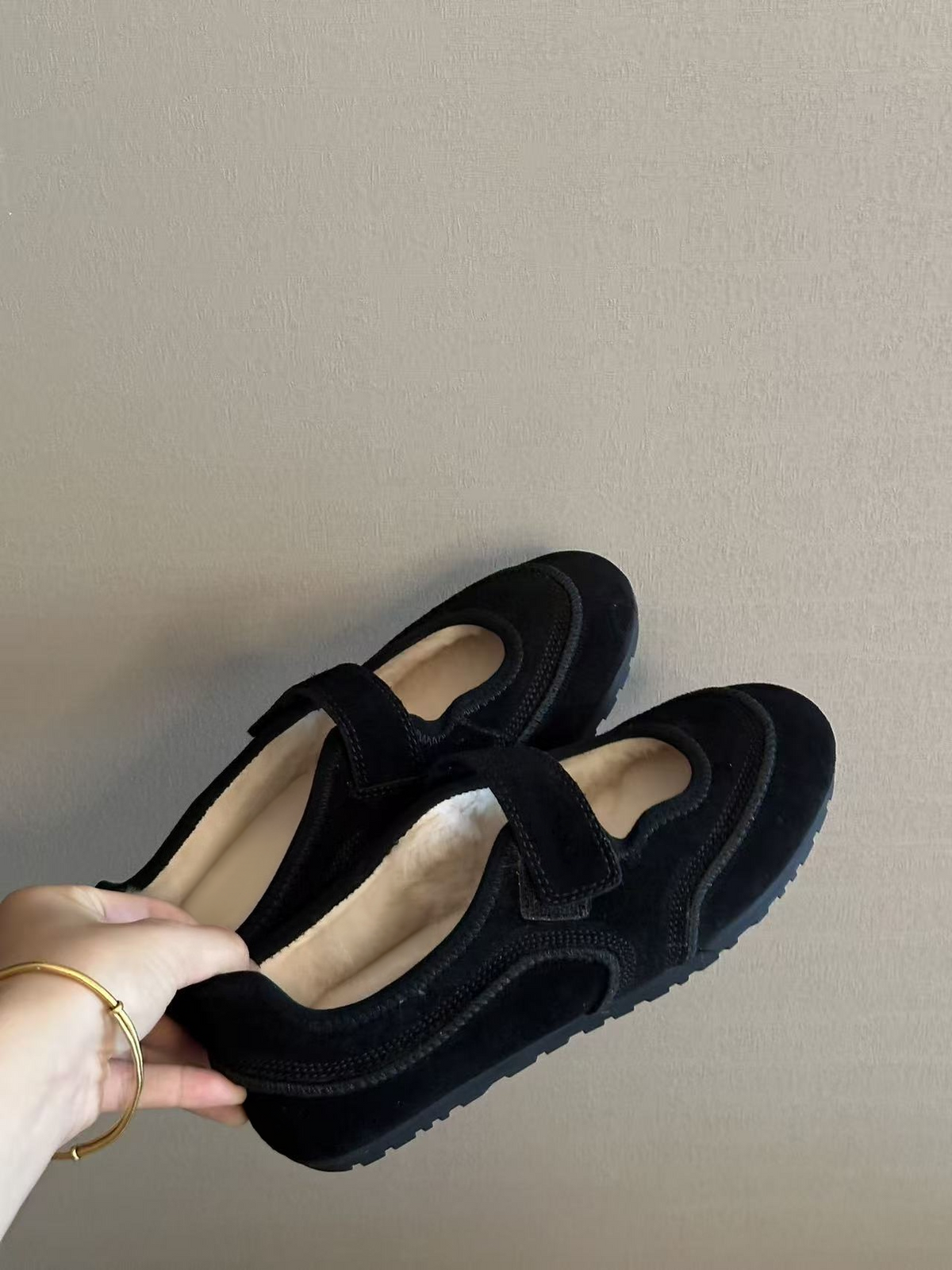 Popular women's Velcro low cut shoes   E1457
