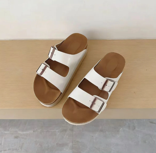 Thick soled sandals without heels for outdoor wear   E1084