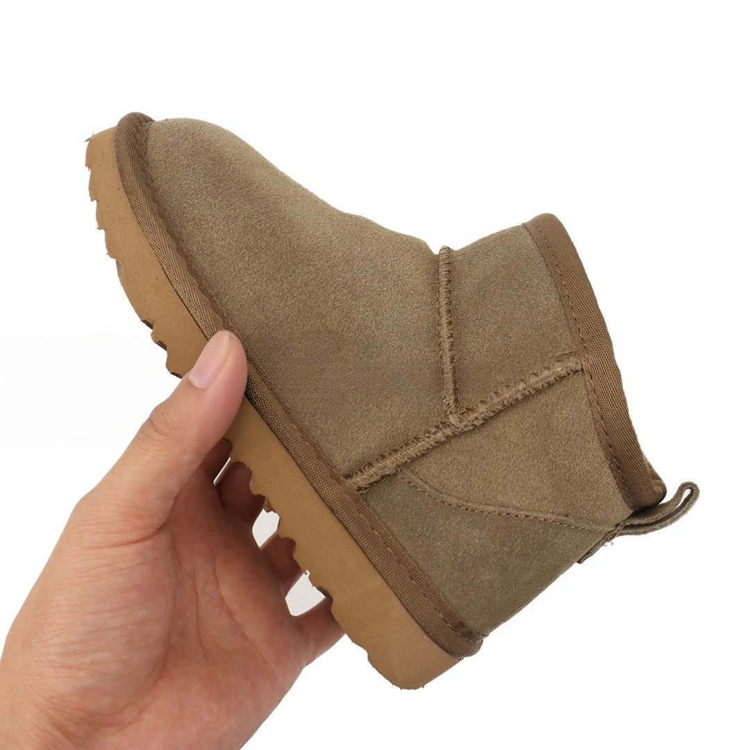 Leisure thick thin soled snow boots   E393