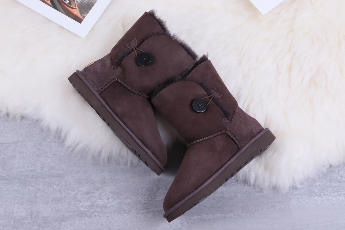 Versatile thickened and plush boots  E695