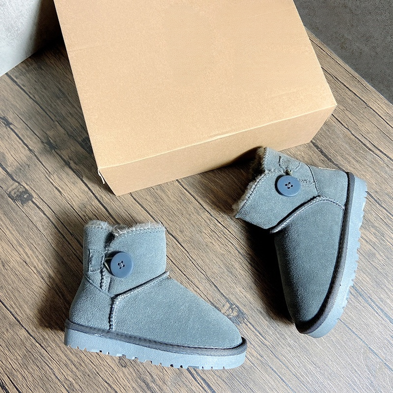 Casual, comfortable, warm, thin soled snow boots  E531
