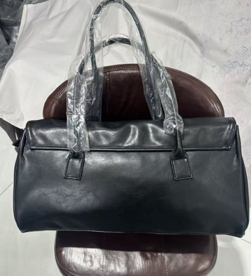 Solid color casual shoulder bag  E839