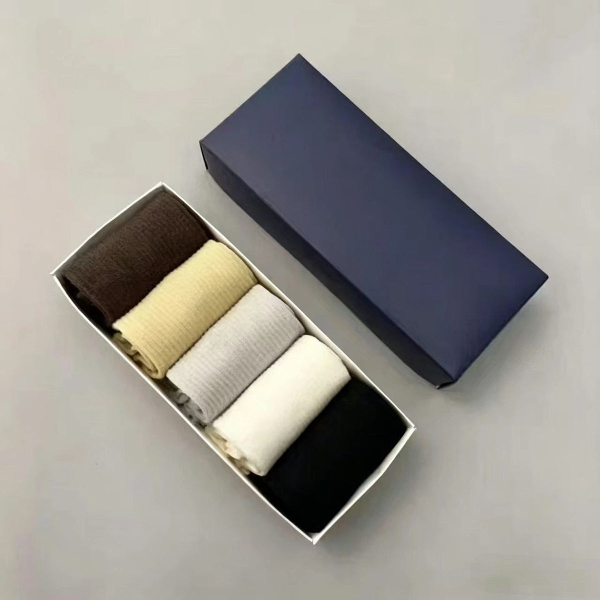 Simple solid color cotton socks  E1111