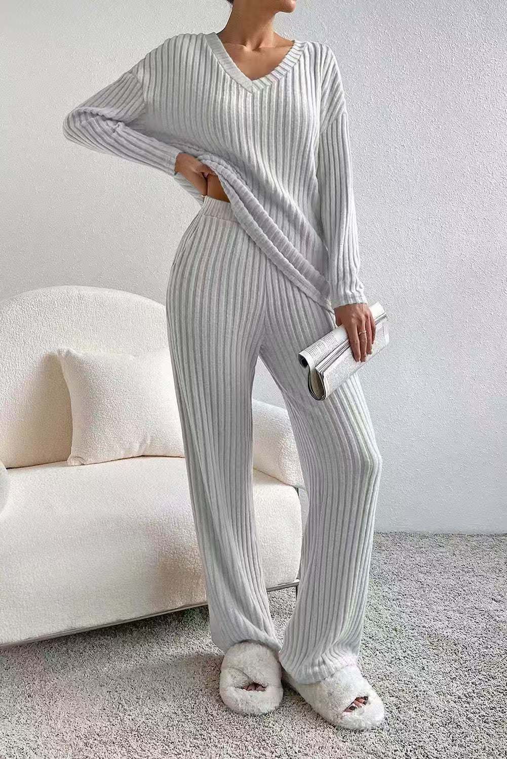 Knitted two-piece straight leg pants with loose fit E1464