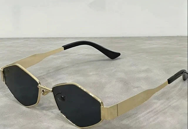 Sun shading sunglasses with diamond shaped small frame glasses  E1049