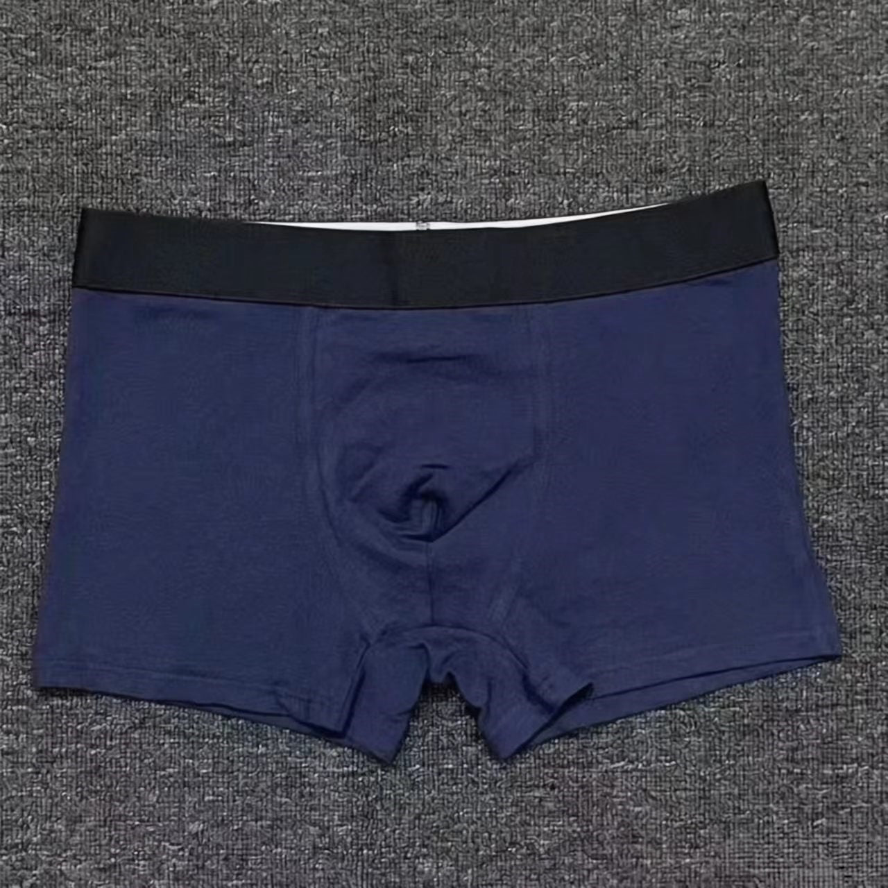 Men's breathable flat angle sports shorts  E1338