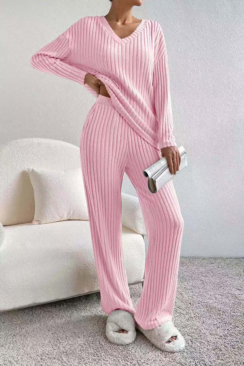 Knitted two-piece straight leg pants with loose fit E1464