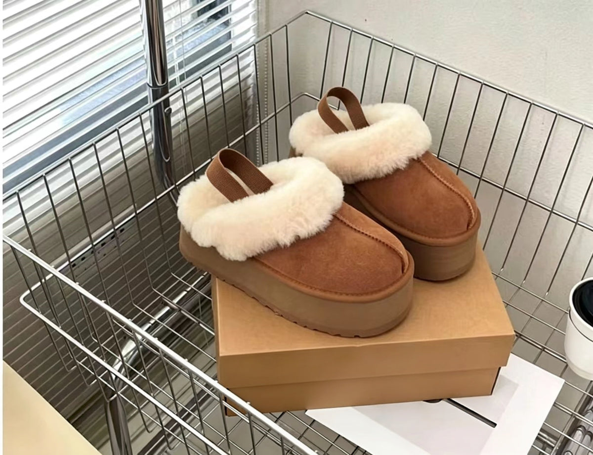 Half slippers with thick velvet sole  E1481
