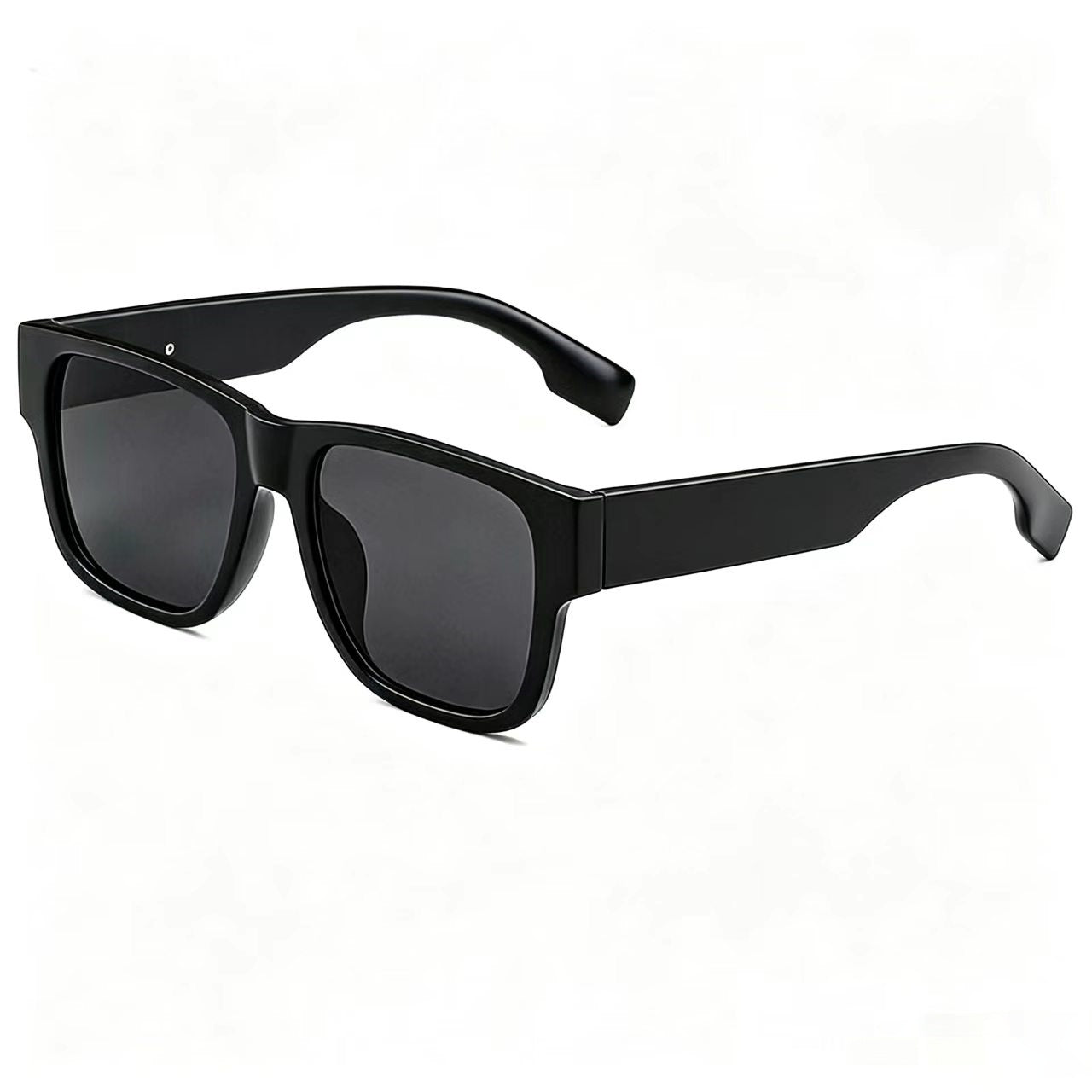 Retro sunglasses for outdoor sun protection  E1384