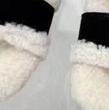 Plush warm casual flat slippers  E1482