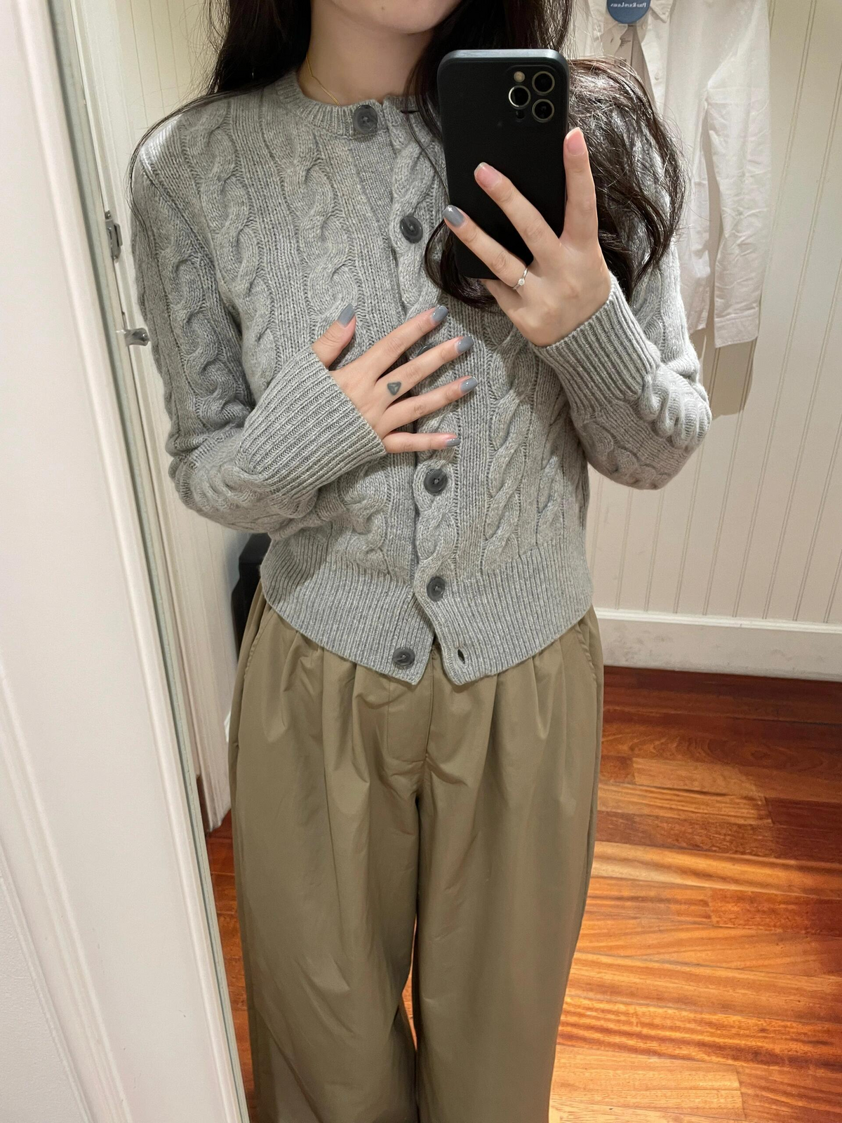 Casual knitted loose cardigan   E1493