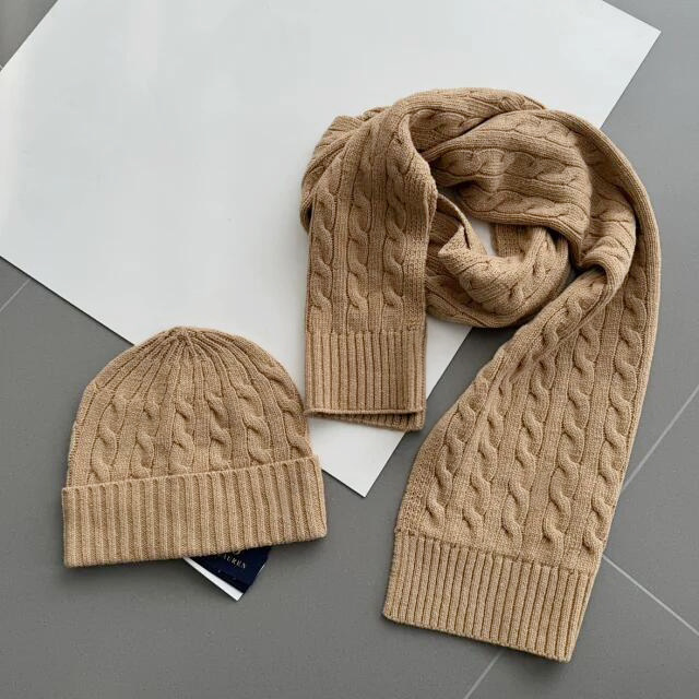 Popular high-end warm hat and scarf two-piece set   E1495