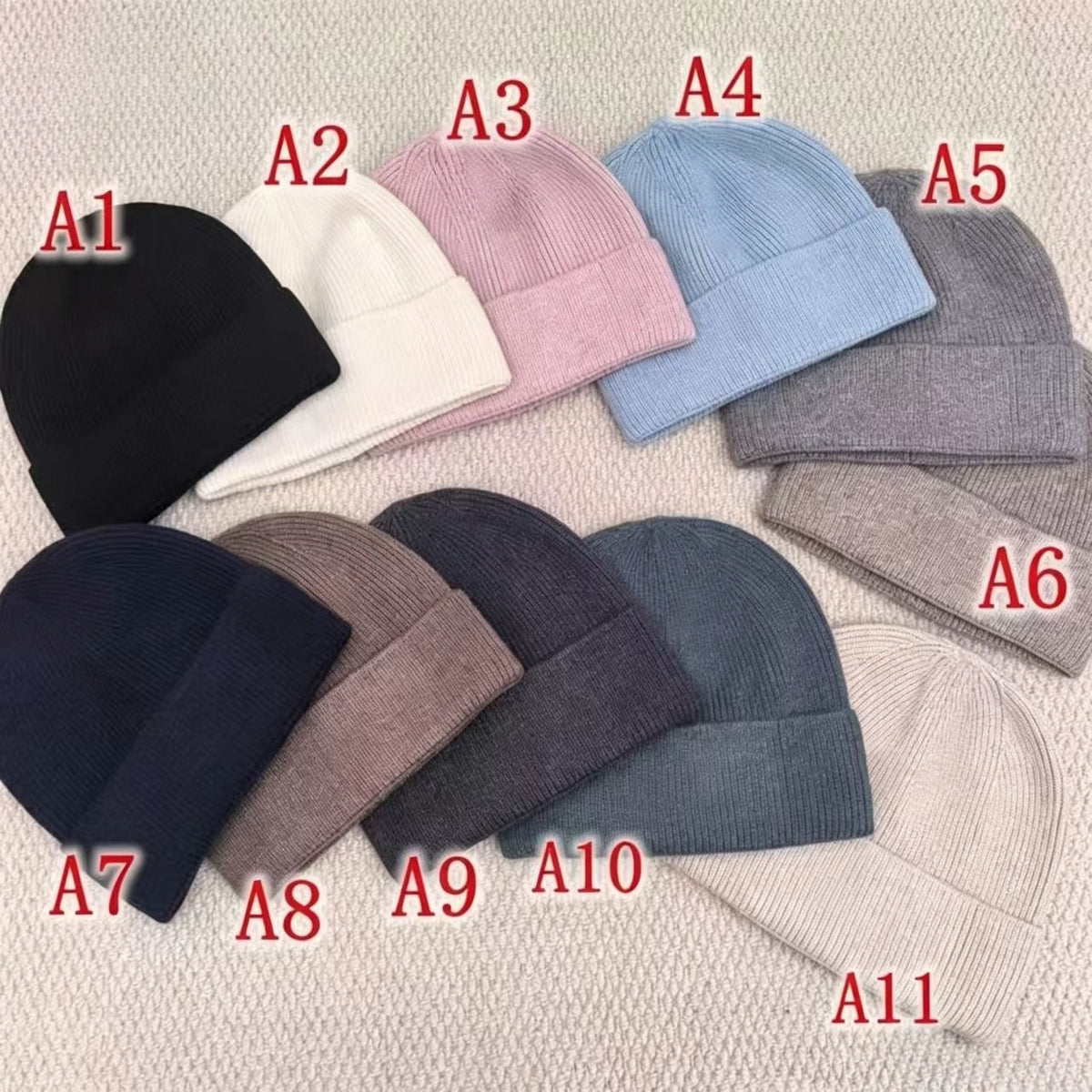 Knitted hats for versatile warmth  E1458