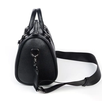 All black portable minimalist bag   E741