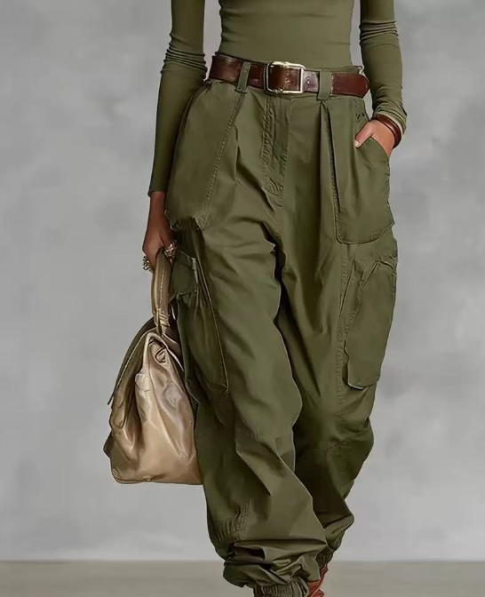 Work pants with wide legs and versatile pants  E1373