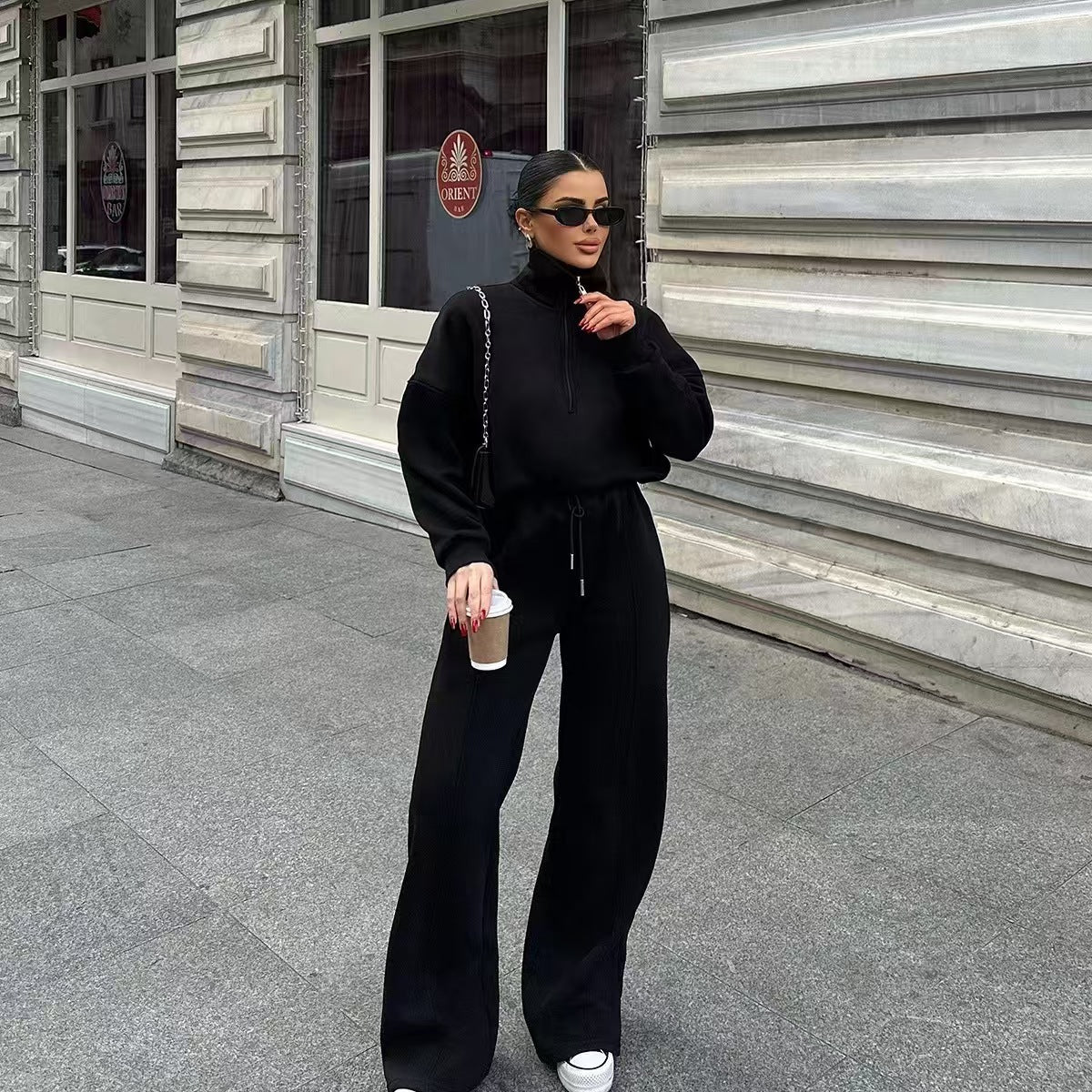 Leisure loose sports suit   E747