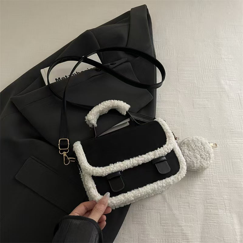 Casual shoulder handbag    E704
