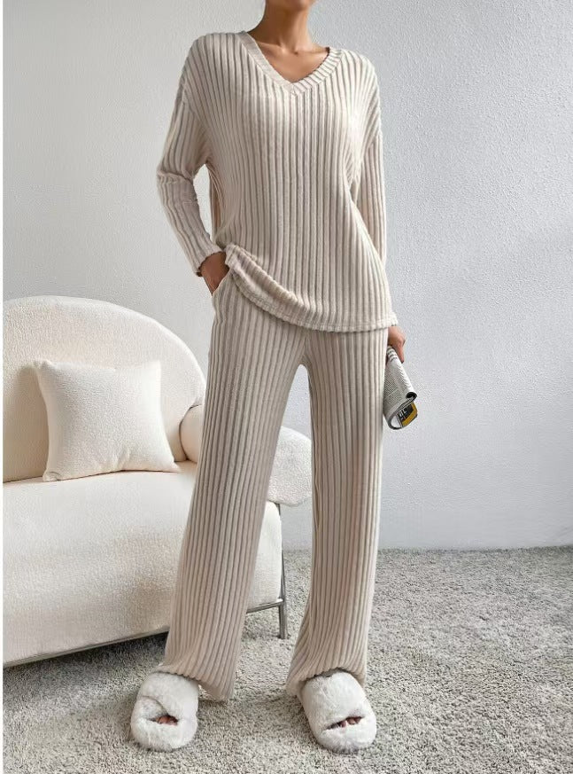 Knitted two-piece straight leg pants with loose fit E1464