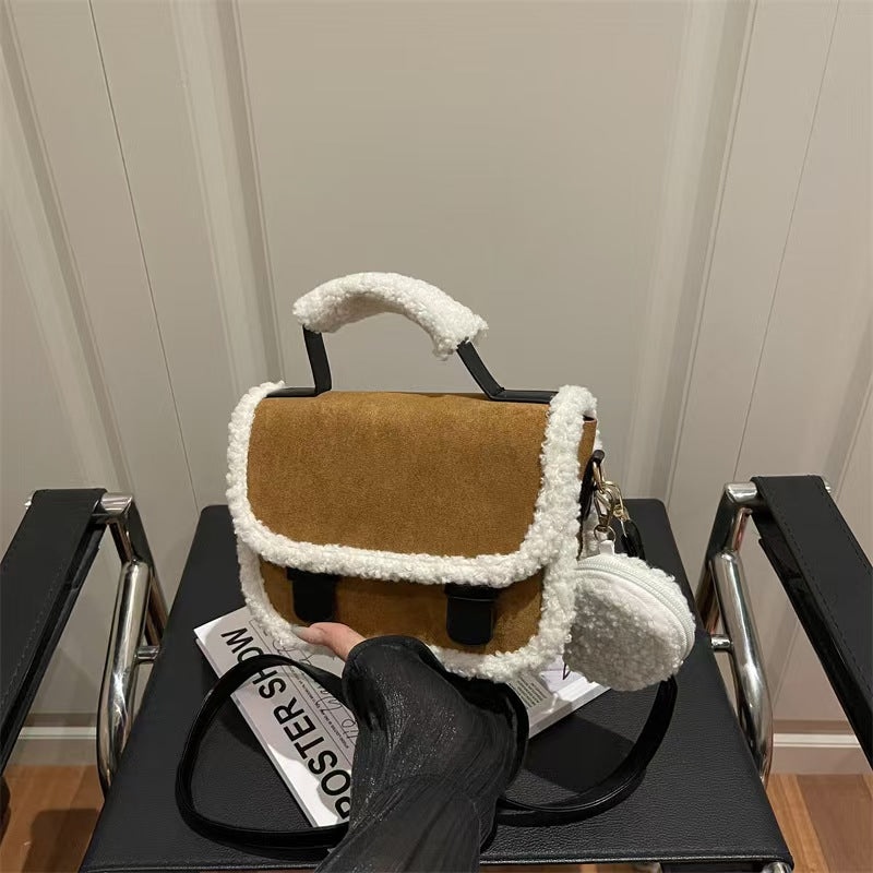 Casual shoulder handbag    E704