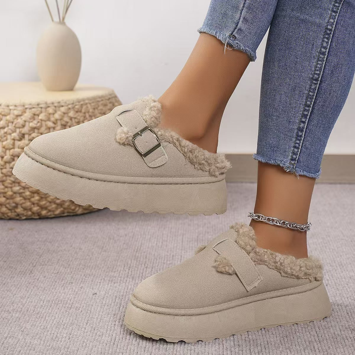 Plush warm casual cotton slippers  E110