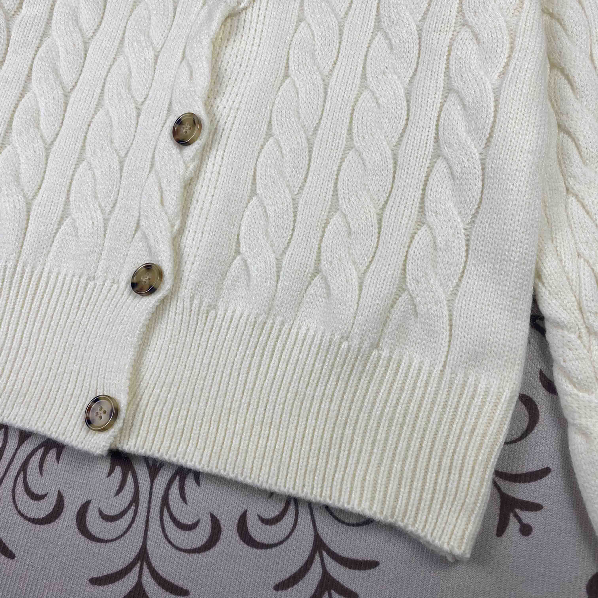 Casual knitted loose cardigan   E1493